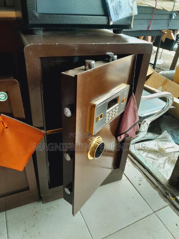 Safe Boxes Fireproof 80kgs Duwem - thumbnail 2