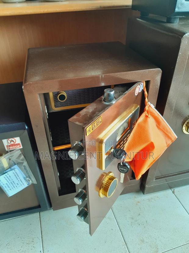 Safe Boxes Fireproof 80kgs Duwem - thumbnail 3