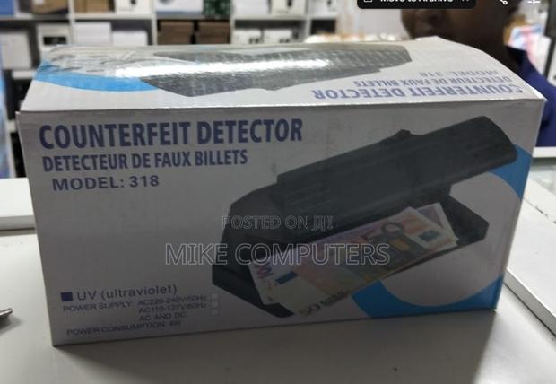 UV Counterfeit Bill Detector Black-Light Currency Tester