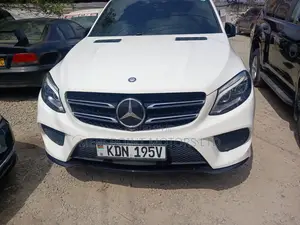 Mercedes-Benz GLE43 2017 White