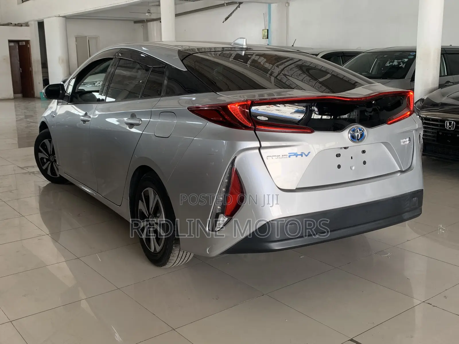 Toyota Prius Two Eco 2018 Silver