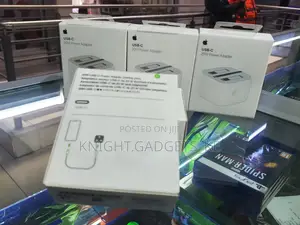Apple 20watts Powe Adapter! 