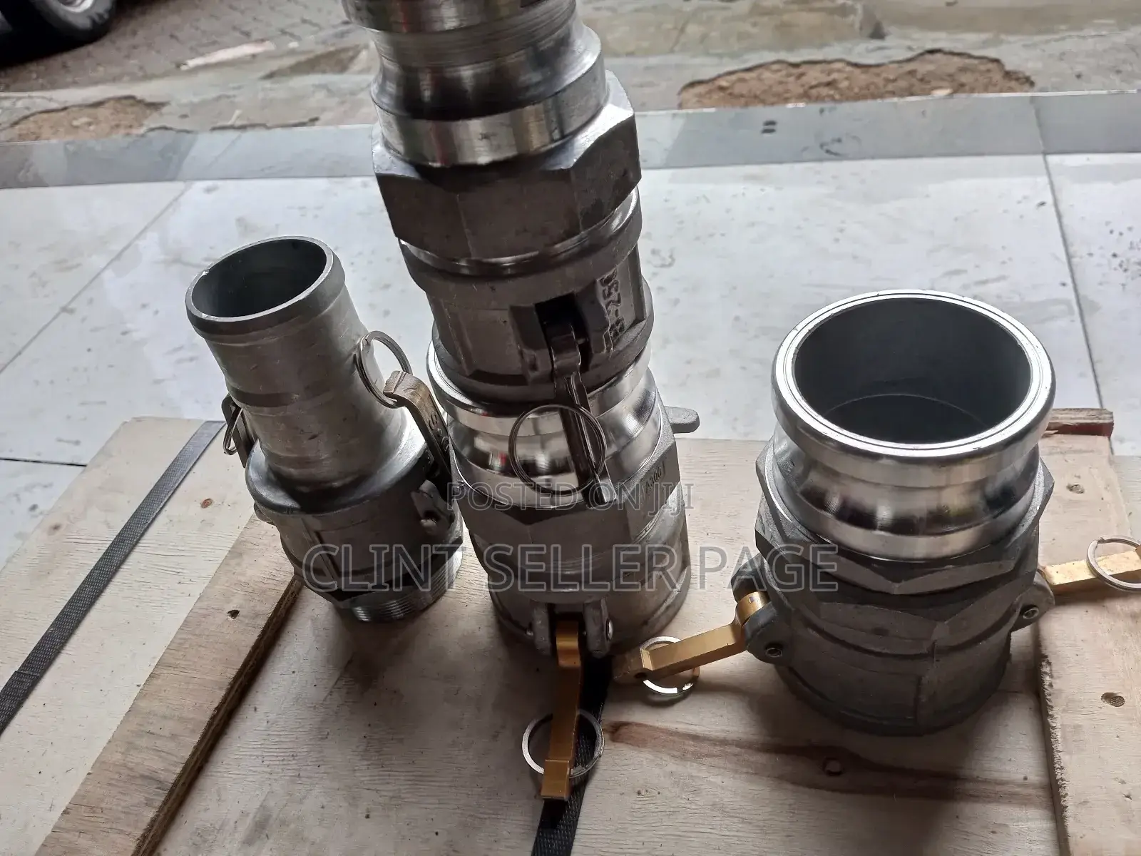 Camlocks Fitting/ Cam Guard.