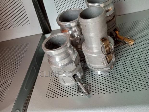 Camlocks Fitting/ Seal Fast.