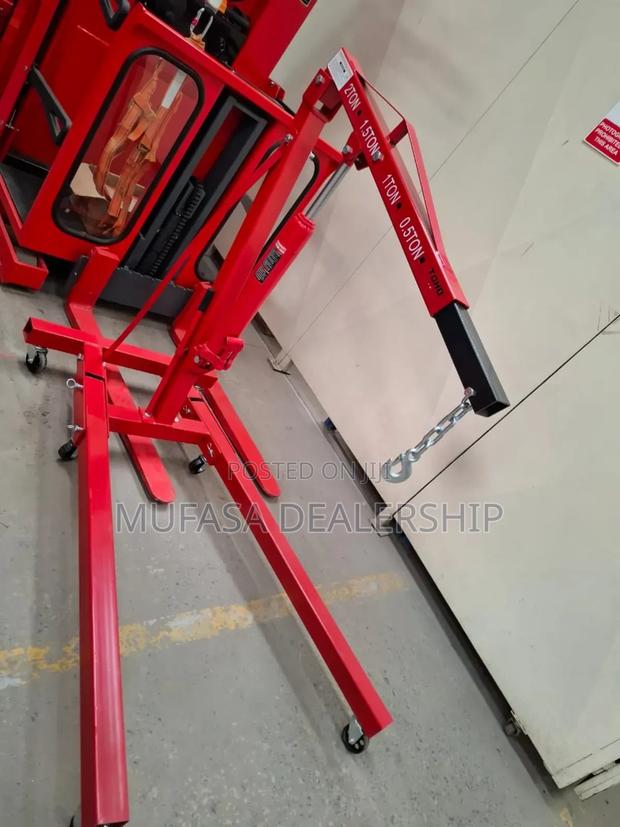 Heavy Duty Shop Crane - main view