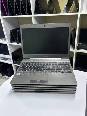 Laptop Toshiba Dynabook R634/M 4GB Intel Core I5 SSD 128GB