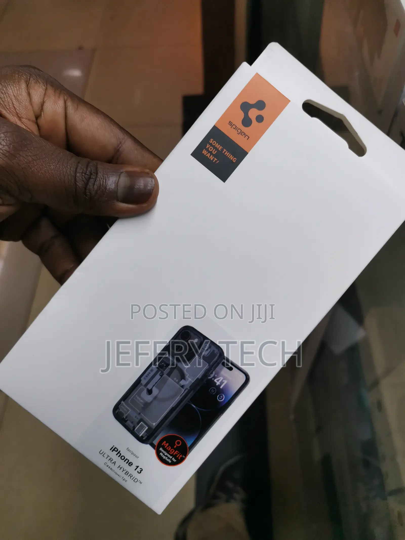 Ultra Hybrid Zero One (Magfit) iPhone 13 Shock Cover