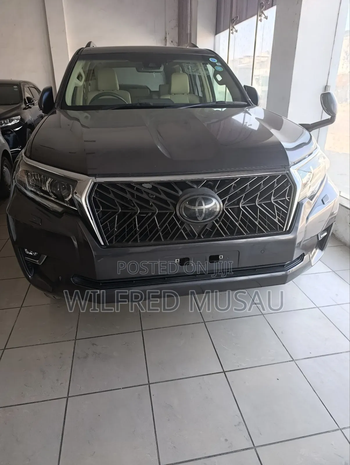Toyota Land Cruiser Prado 2.8 2018 Gray