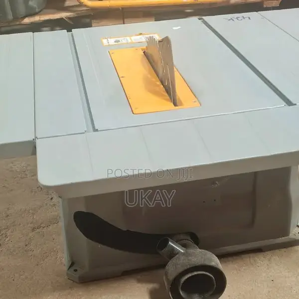 Titan Table Saw