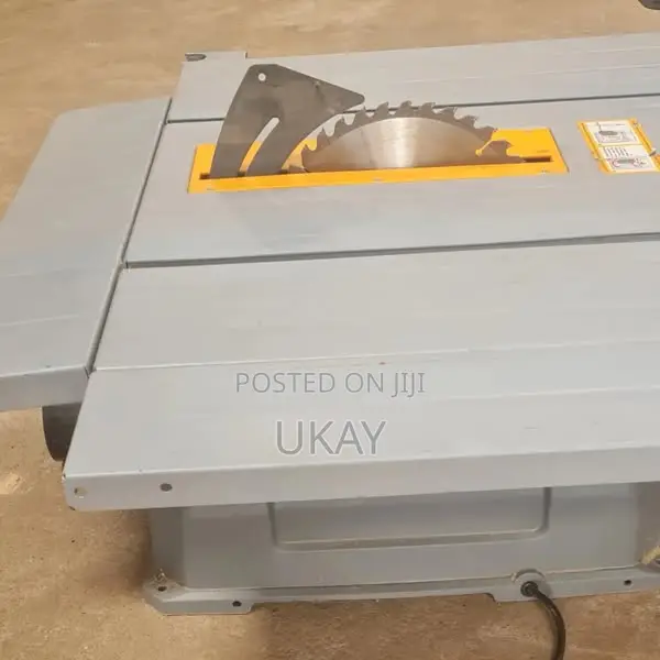 Titan Table Saw