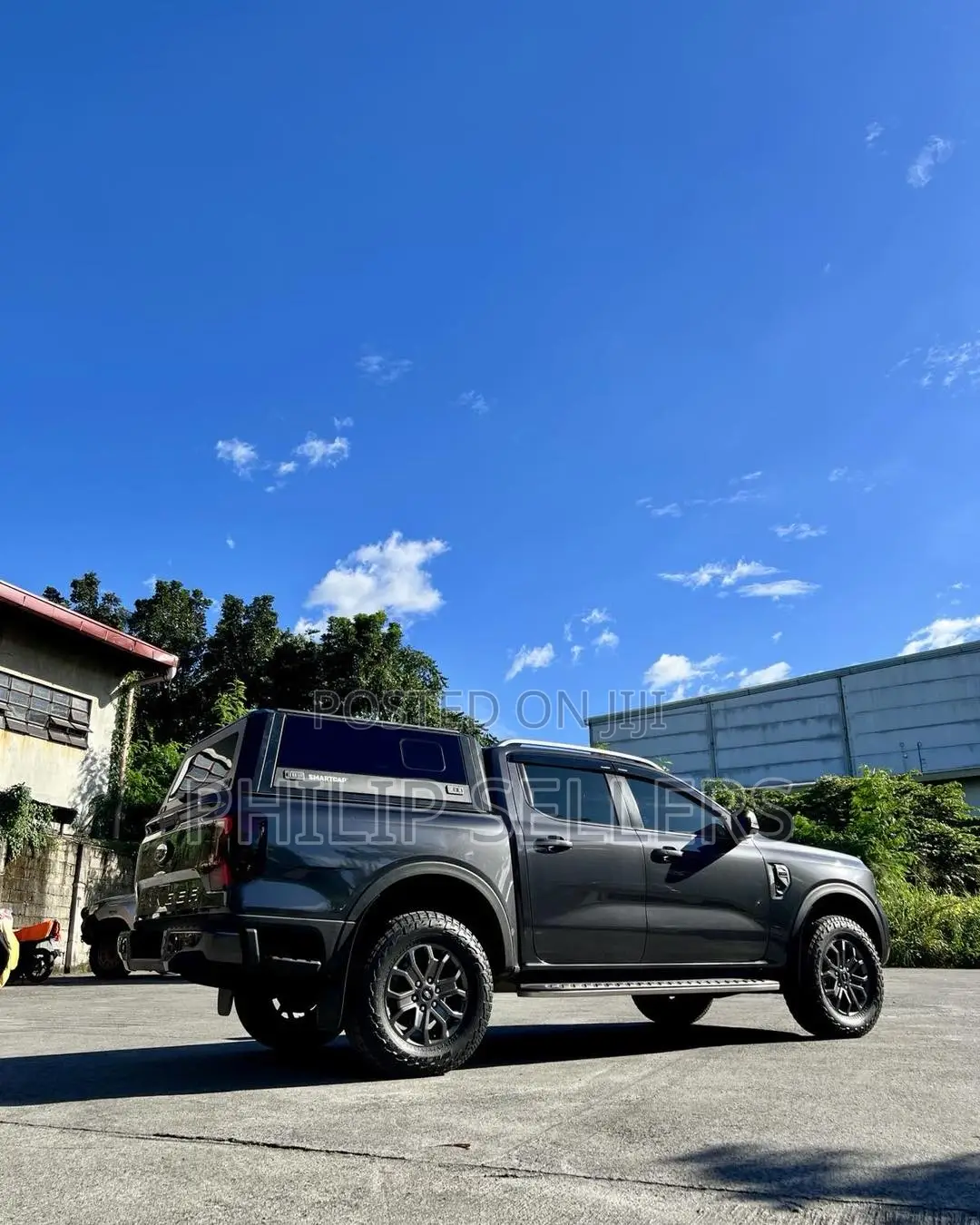 Canopy - Double Cab - EVO Commercial - Black