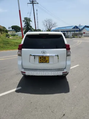 Toyota Land Cruiser Prado 2014 White