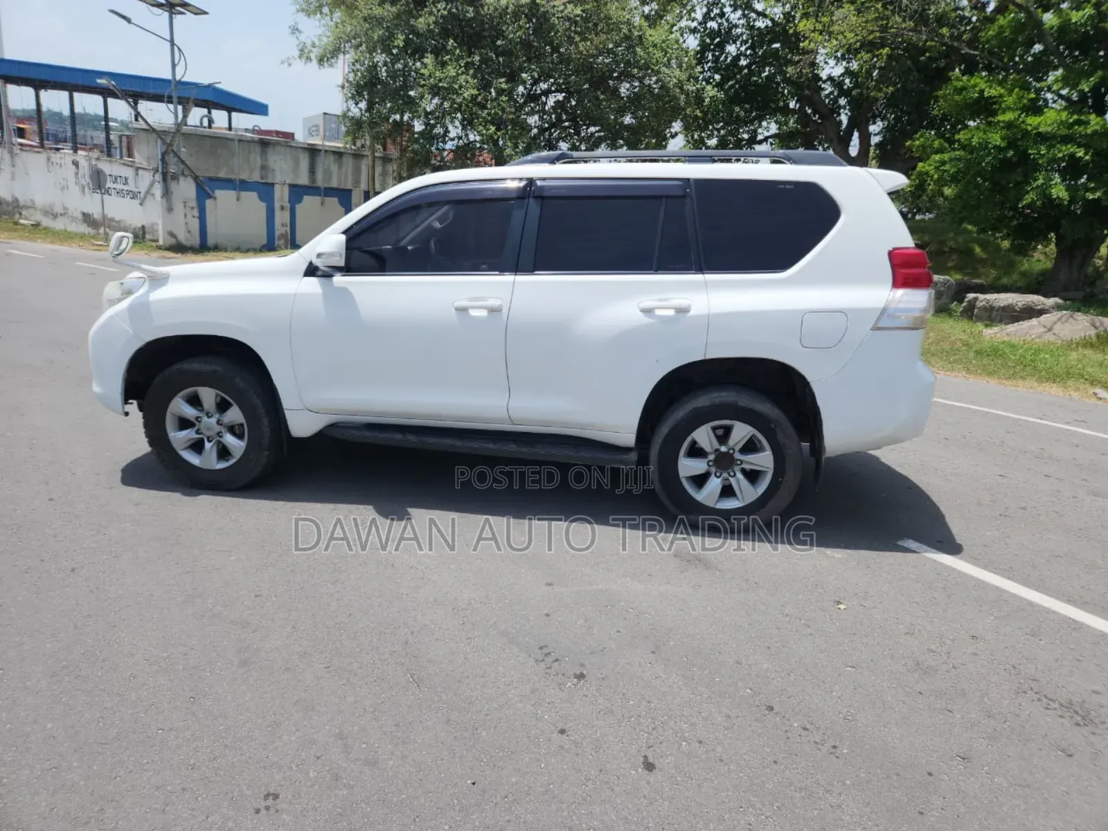 Toyota Land Cruiser Prado 2014 White