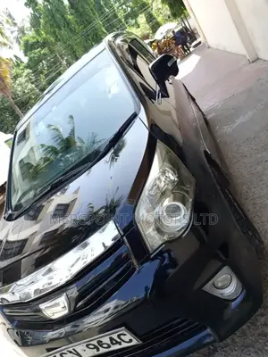 Toyota Noah 2012 Black