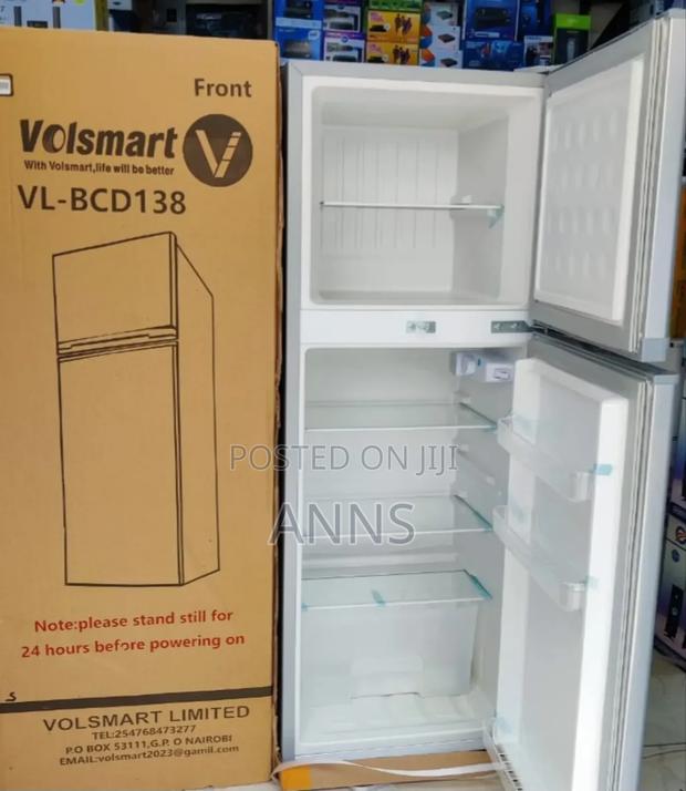 Volsmart 138L Best Home Fridge With Spacious Compartment - main view