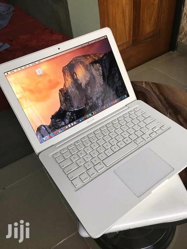Laptop Apple MacBook Pro 4GB Intel Core 2 Duo HDD 500GB