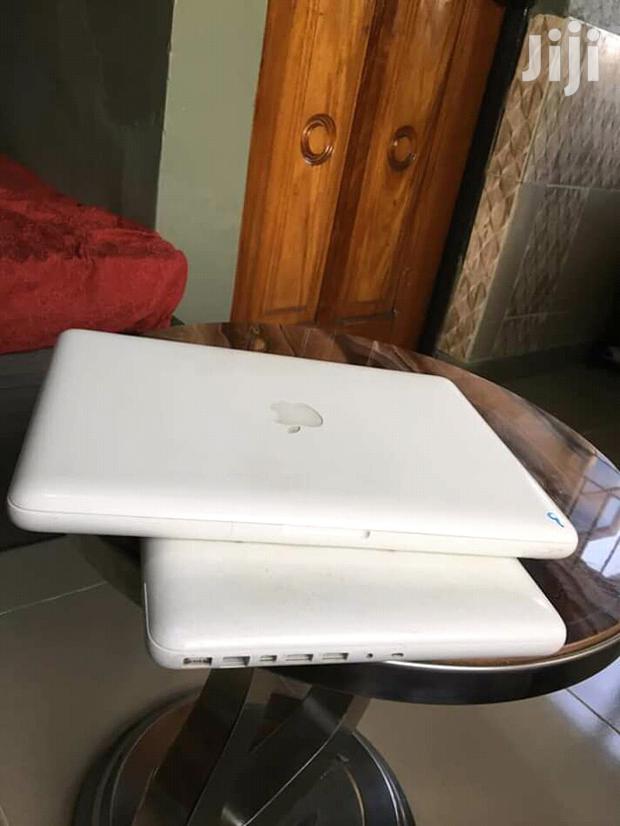 Laptop Apple MacBook Pro 4GB Intel Core 2 Duo HDD 500GB - thumbnail 2