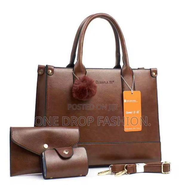 Queen Sfit Leather - main view