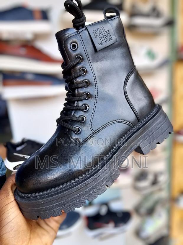 Ladies Lace Upankle Boots Size 35 36 37 38 39 40 - thumbnail 2