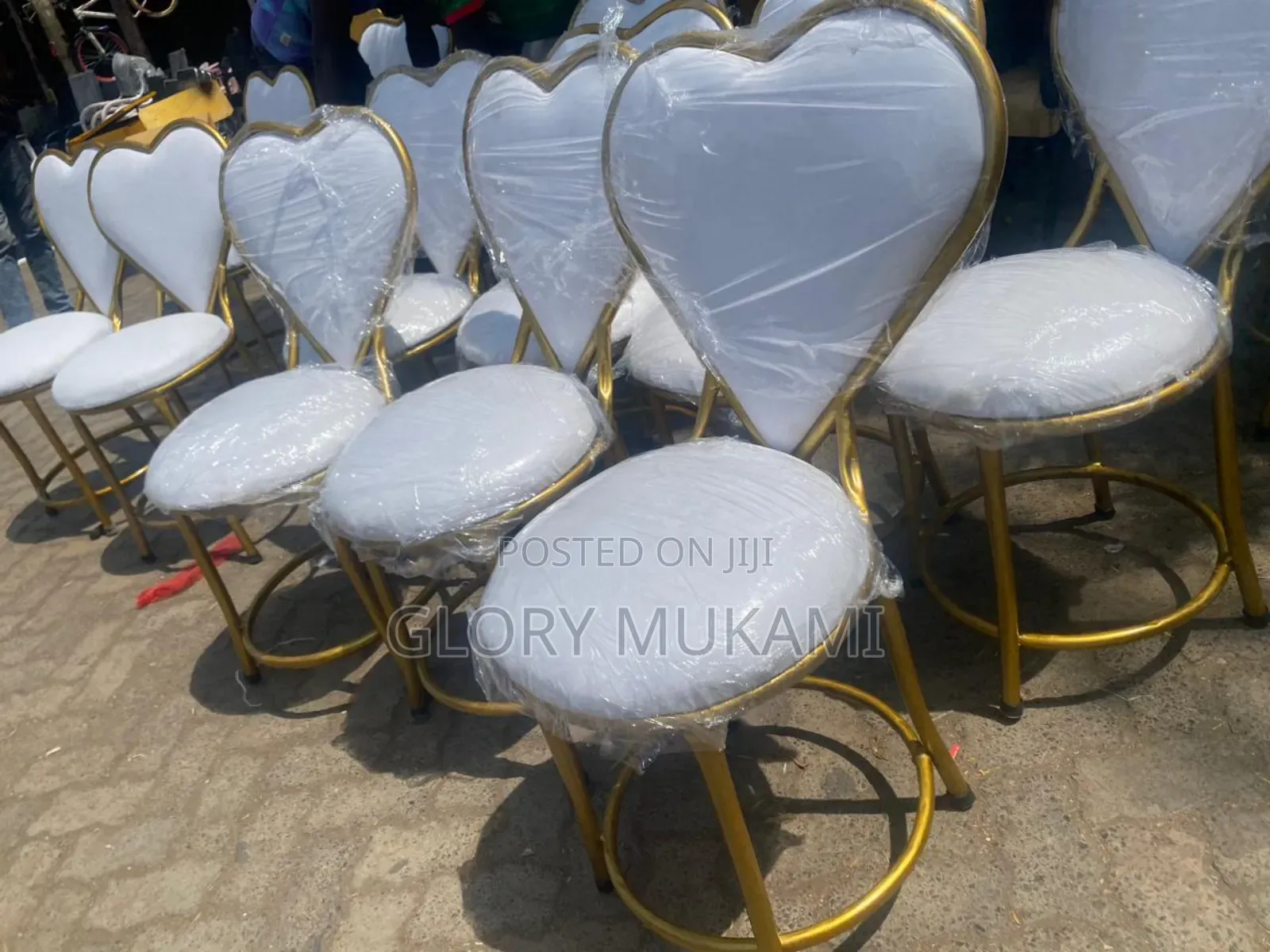 White Gold Coated Love Chairs