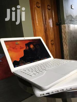 Laptop Apple MacBook 4GB Intel Core 2 Duo HDD 500GB