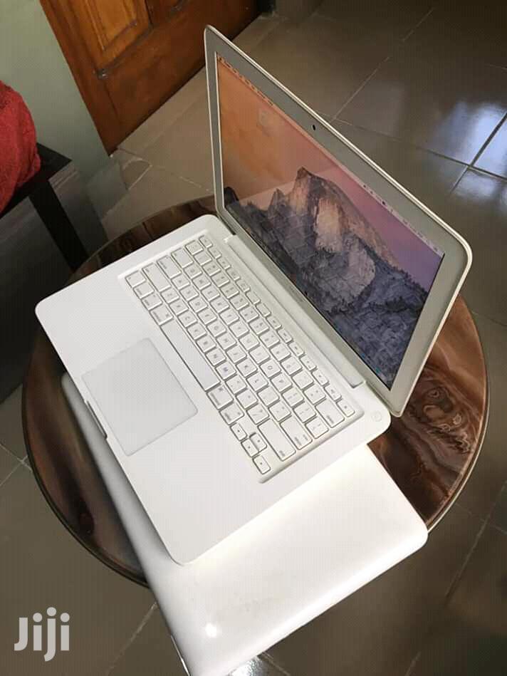 Laptop Apple MacBook 4GB Intel Core 2 Duo HDD 500GB