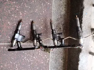 Ex Japan Nozzles for Isuzu 4hk1/4hl1/6hk1