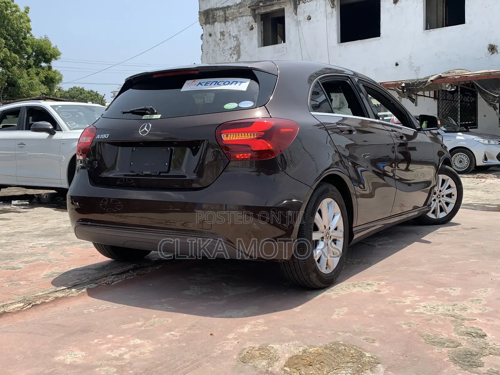 Mercedes-Benz A-Class 2018 Brown