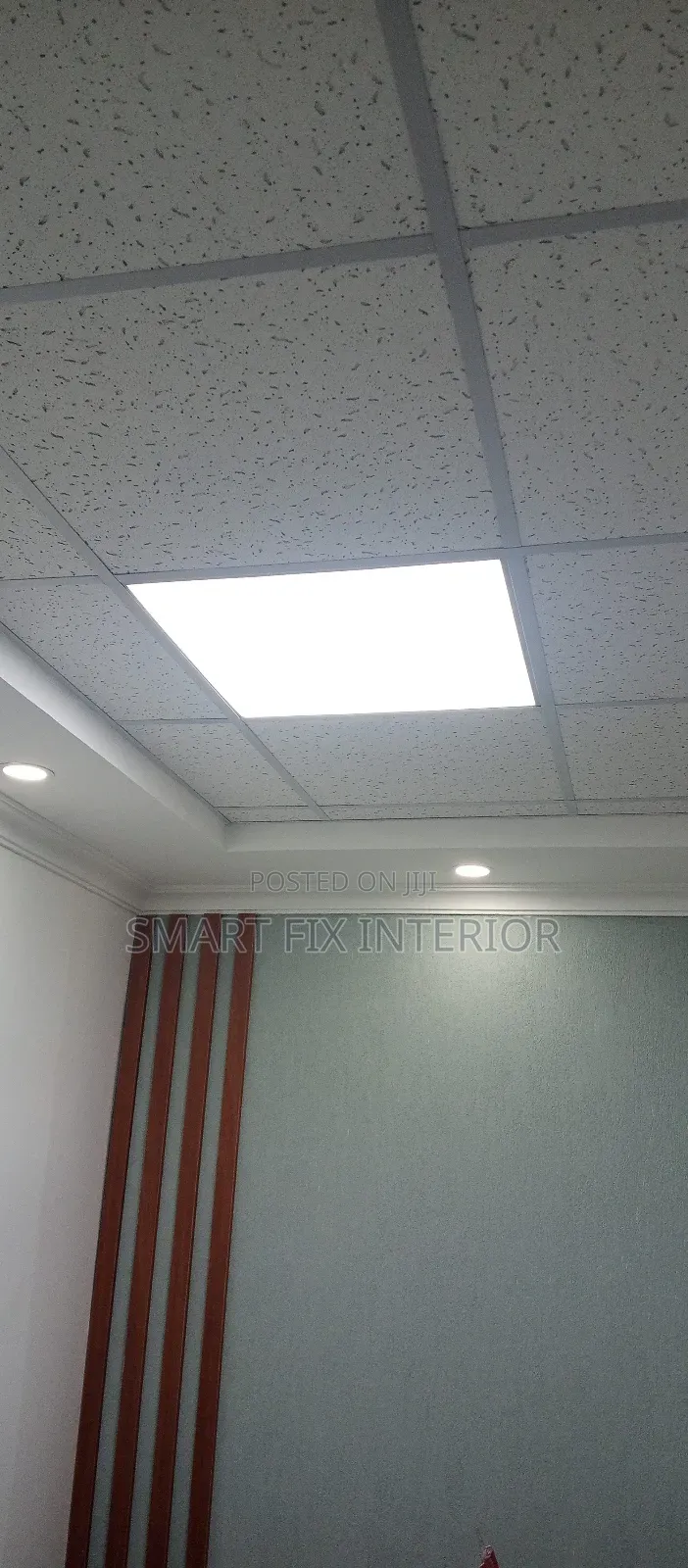 Aluminum/Gypsum Office Partitioning