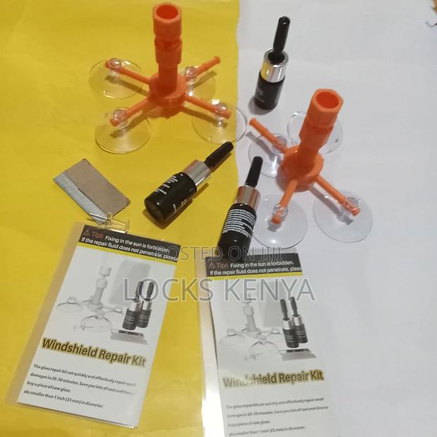 Fast Setting Windshield Crack Repair Fluid - main view