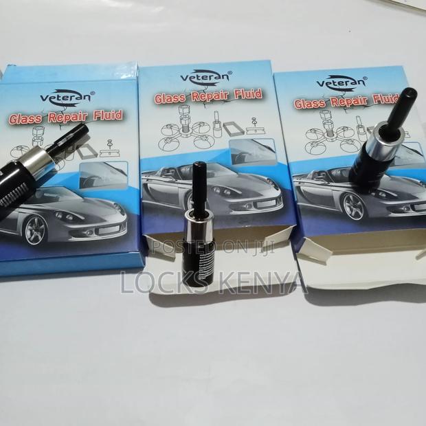 Multiple Use Windscreen Crack Repair Fluid