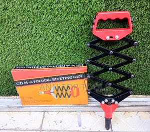 Manual Rivet Gun - main view