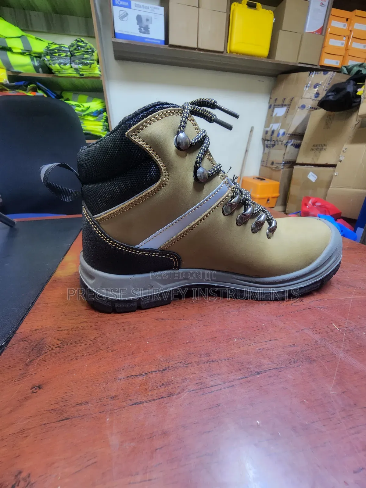Safety Boot [ On Offer]