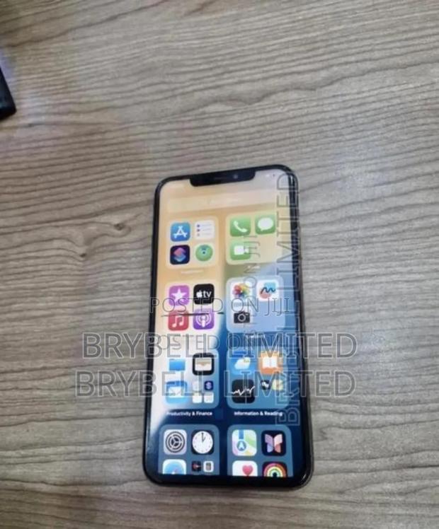 Apple iPhone 11 Pro Max 64 GB Green - thumbnail 4