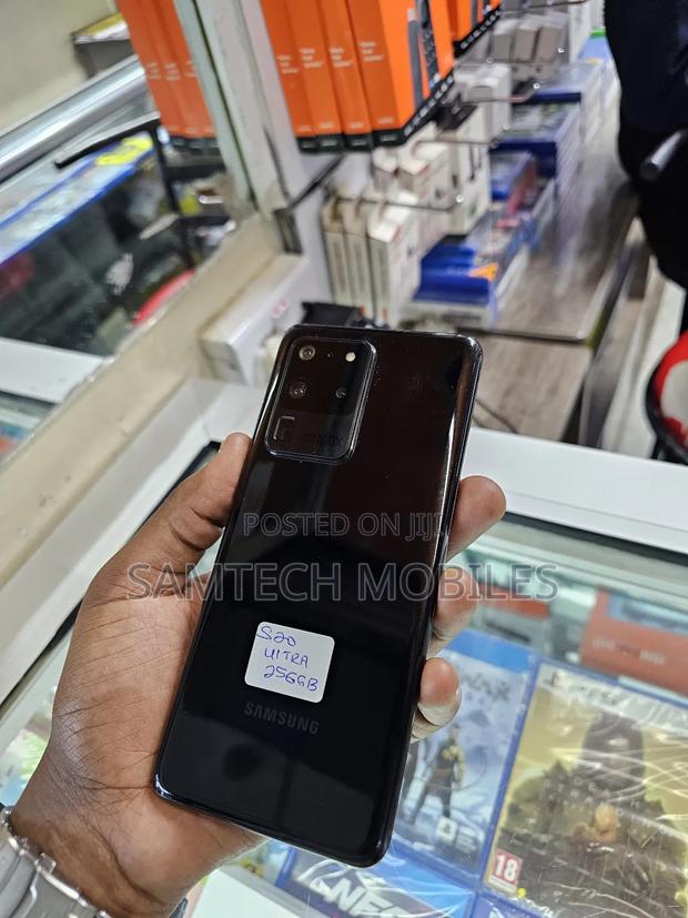 Samsung Galaxy S20 Ultra 5G 256 GB Black - main view