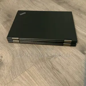 Laptop Lenovo A7 8GB Intel Core Ultra 5 SSD 256GB
