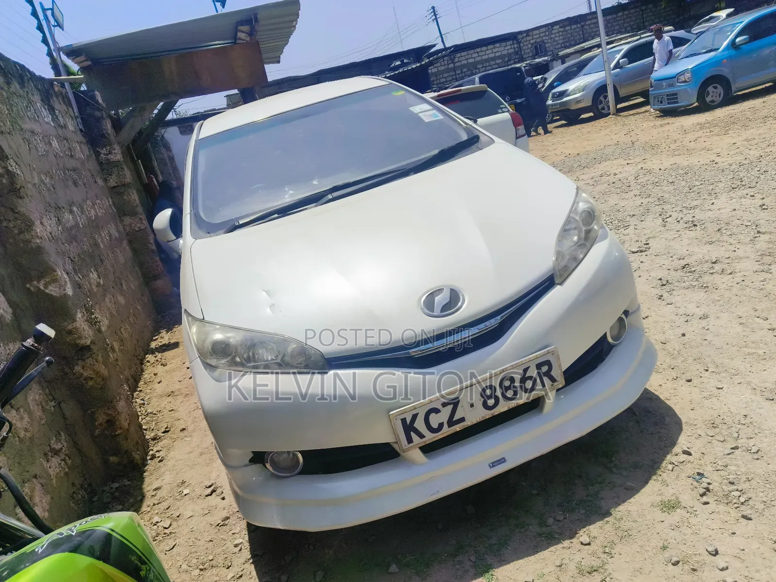 Toyota Wish 2013 White