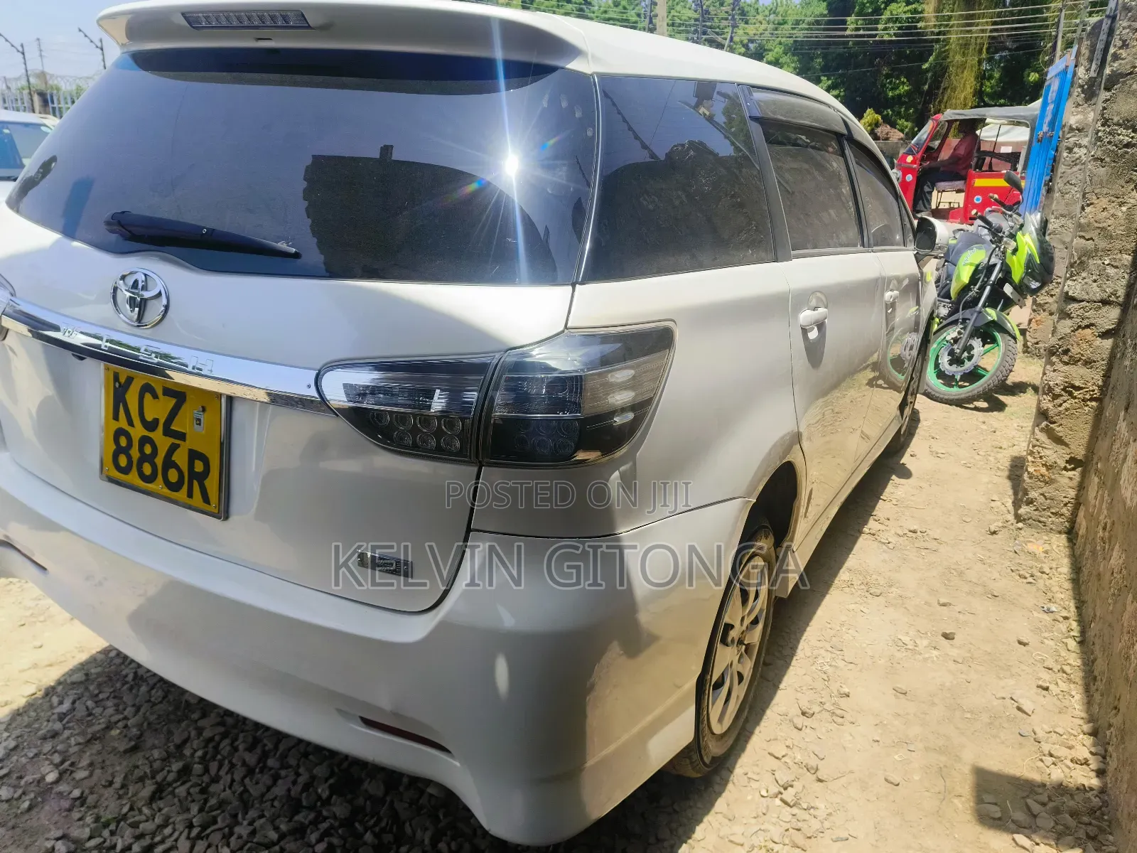 Toyota Wish 2013 White