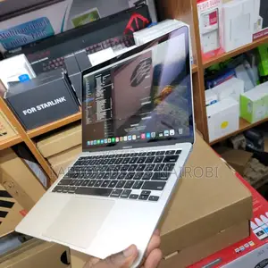 Laptop Apple MacBook Air 2020 16GB Intel Core I5 SSD 256GB