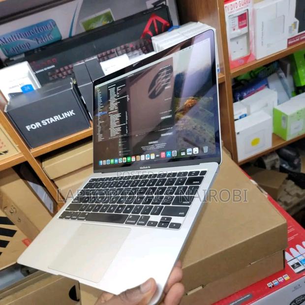 Laptop Apple MacBook Air 2020 16GB Intel Core I5 SSD 256GB - thumbnail 2