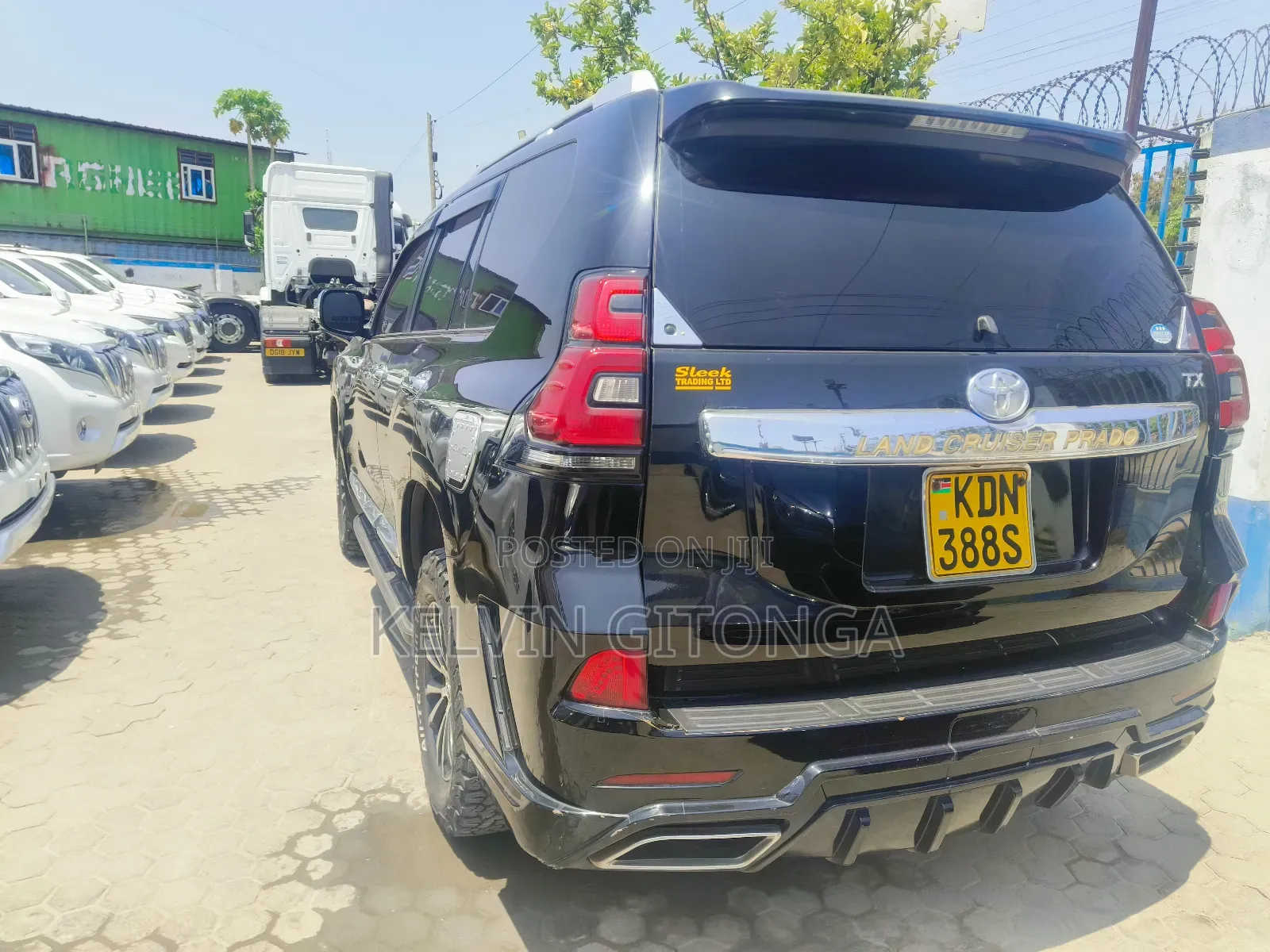 Toyota Land Cruiser Prado 2016 Black