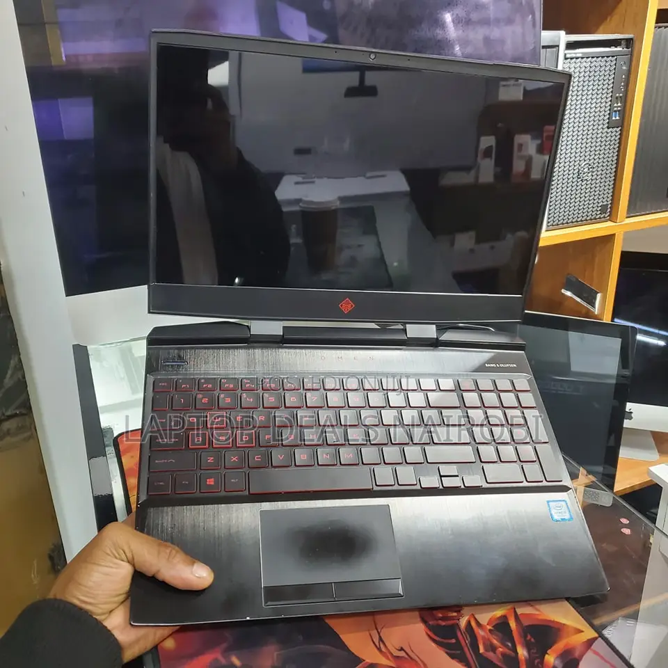Laptop HP Omen 15 16GB Intel Core i5 SSD 512GB