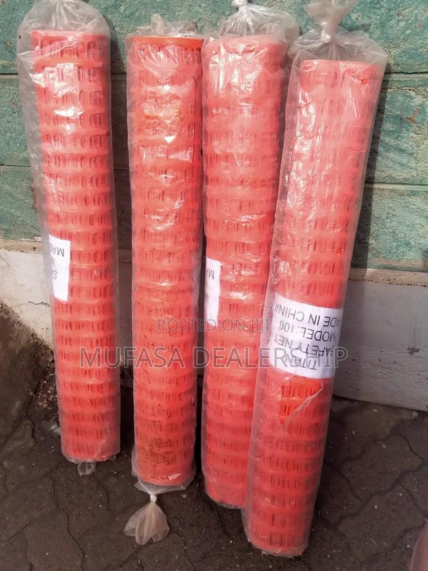 Orange Barrier Fence/Construction Barrier
