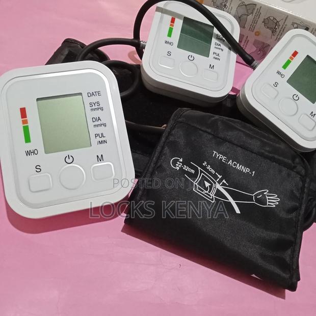 Nurses Blood Pressure Monitor - main view