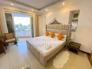 Spacious One Bedroom Available in Gate C Area