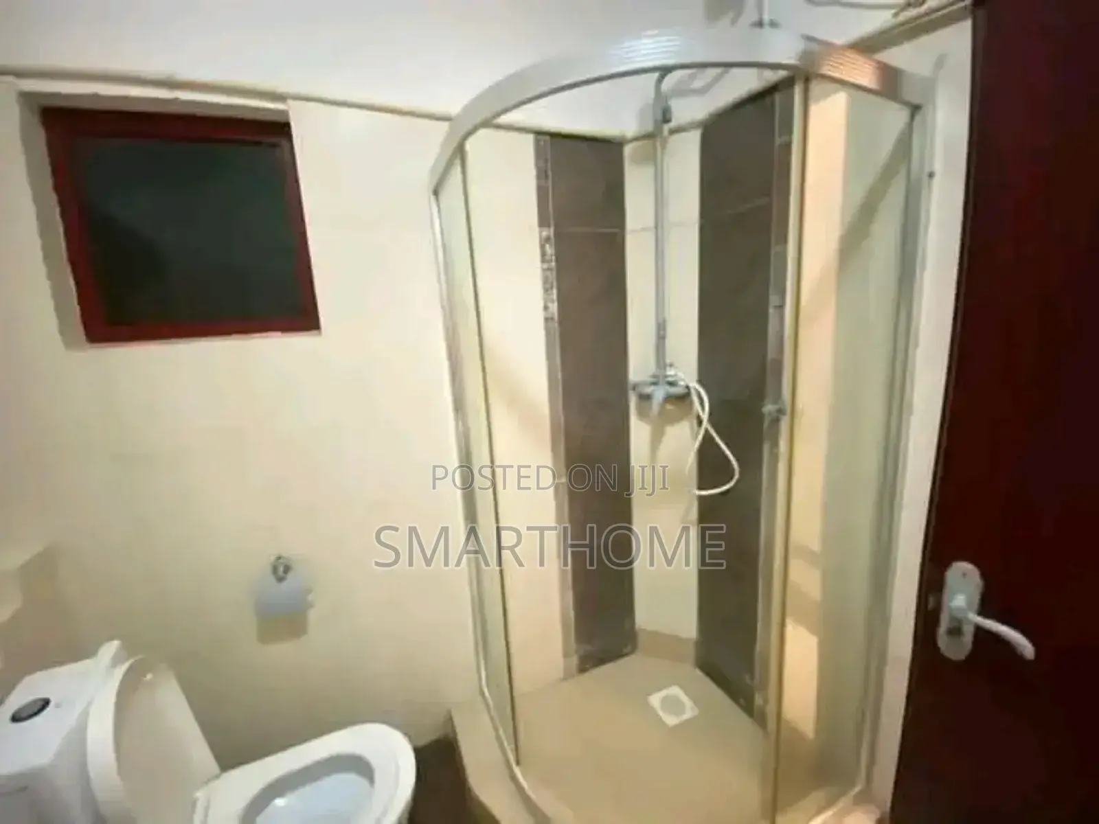 Spacious One Bedroom Available in Gate C Area