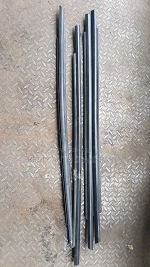 Mitsubishi Colt Mouldings( Set)