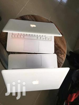 Laptop Apple MacBook 4GB Intel Core 2 Duo HDD 500GB
