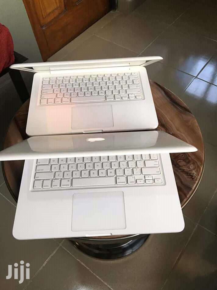 Laptop Apple MacBook 4GB Intel Core 2 Duo HDD 500GB