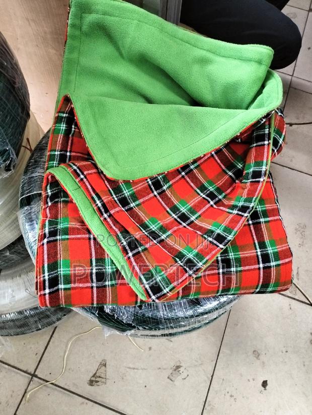 Heavy Maasai Fleece ; - thumbnail 2